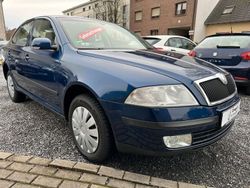 Blau Gebraucht 2008 Skoda Octavia Elegance Limousine | 3.450 € (Etwas zu teuer)