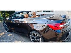 Braun Gebraucht 2017 Opel Cascada Cabrio | 9.500 € (Fairer Preis)