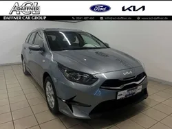 Silber Neu 2024 Kia Ceed Sportswagon Vision Kombi | 22.980 € (Fairer Preis)