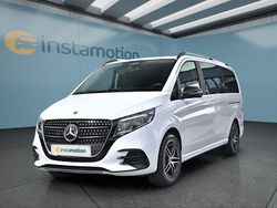 Weiß Gebraucht 2024 Mercedes V300 Van / Kleinbus | 82.799 € (Teuer)