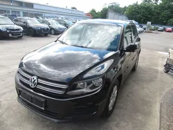 Schwarz Gebraucht 2016 VW Tiguan Trendline SUV | 11.990 € (Superpreis)