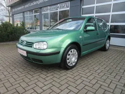 Grün Gebraucht 2002 VW Golf IV Comfortline Limousine | 5.990 € (Teuer)