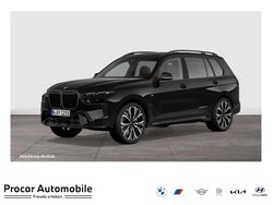 Black sapphire metallic Gebraucht 2025 BMW X7 M Sport SUV | 95.840 € (Etwas zu teuer)