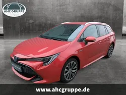 Rot Gebraucht 2021 Toyota Corolla Team Kombi | 22.990 € (Superpreis)