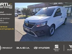 Weiß Gebraucht 2025 Renault Kangoo Rapid Advance Van / Kleinbus | 21.980 € (Superpreis)