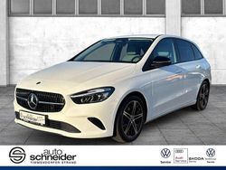 Weiß Gebraucht 2024 Mercedes 200 Progressive Limousine | 28.990 € (Guter Preis)