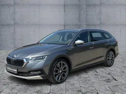 Grau Gebraucht 2023 Skoda Octavia Kombi | 41.970 €
