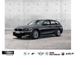 Mineralgrau metallic Gebraucht 2021 BMW 320e Sport Line Kombi | 28.900 € (Fairer Preis)