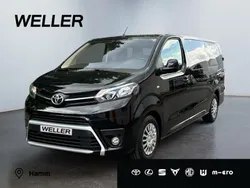 Schwarz Gebraucht 2023 Toyota Proace Verso Comfort Kombi | 32.980 € (Superpreis)