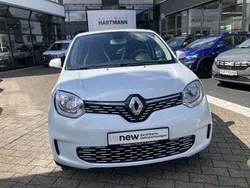 Quarzweiß Gebraucht 2021 Renault Twingo Vibes Kleinwagen | 13.450 € (Fairer Preis)