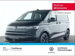 Schwarz Gebraucht 2024 VW Multivan Style Van / Kleinbus | 56.860 € (Fairer Preis)