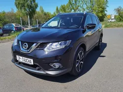Schwarz Gebraucht 2016 Nissan X-Trail Tekna SUV | 13.990 € (Guter Preis)