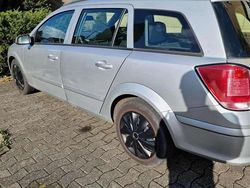 Gebraucht 2005 Opel Astra Sport Kombi | 2.500 € (Fairer Preis)