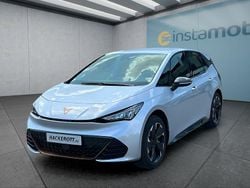 Silber Neu 2025 Cupra Born Kleinwagen | 37.849 € (Guter Preis)