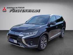 Schwarz Gebraucht 2019 Mitsubishi Outlander SUV | 17.990 € (Fairer Preis)