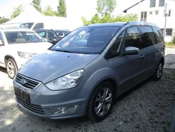 Silber Gebraucht 2013 Ford Galaxy Titanium Van / Kleinbus | 6.950 € (Guter Preis)