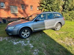Grau Gebraucht 2008 Subaru Outback Kombi | 5.999 € (Teuer)