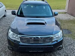 Grau Gebraucht 2010 Subaru Forester SUV | 3.600 € (Guter Preis)