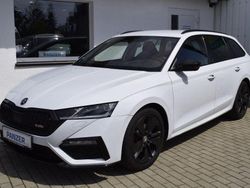 Weiß Gebraucht 2023 Skoda Octavia RS Kombi | 32.200 € (Guter Preis)