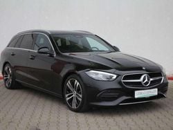 Obsidianschwarz metallic 197u Gebraucht 2024 Mercedes C200 Avantgarde Kombi | 30.140 € (Superpreis)