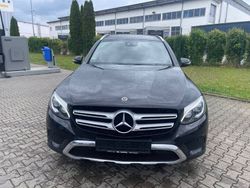 Schwarz Gebraucht 2018 Mercedes GLC220 AMG line SUV | 29.999 € (Fairer Preis)