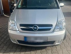 Silber Gebraucht 2005 Opel Meriva Van / Kleinbus | 1.200 € (Guter Preis)