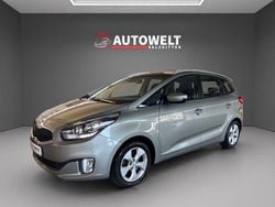 Beige Gebraucht 2015 Kia Carens Edition 7 Van / Kleinbus | 7.999 € (Fairer Preis)