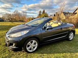 Blau Gebraucht 2012 Peugeot 207 CC Cabrio | 6.999 € (Etwas zu teuer)
