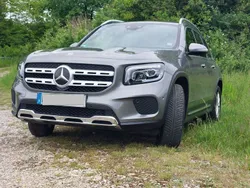 Grau Gebraucht 2023 Mercedes GLB200 SUV | 38.600 € (Guter Preis)