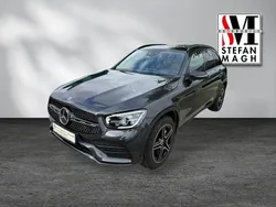 Grau Gebraucht 2020 Mercedes GLC220 AMG line SUV | 43.990 €