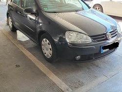 Schwarz Gebraucht 2007 VW Golf V Limousine | 2.250 € (Fairer Preis)