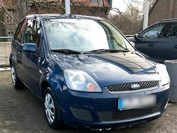 Blau Gebraucht 2008 Ford Fiesta Kleinwagen | 1.500 € (Fairer Preis)