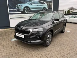 Schwarz Gebraucht 2024 Skoda Karoq Style SUV | 31.490 € (Fairer Preis)