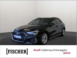 Mythosschwarz metallic Gebraucht 2024 Audi A3 Sportback S-Line Limousine | 35.440 € (Guter Preis)