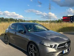 Grau Gebraucht 2019 Mercedes A220 AMG line Limousine | 28.000 € (Etwas zu teuer)