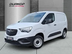 Weiß Gebraucht 2023 Opel Combo Edition Van / Kleinbus | 17.770 € (Superpreis)