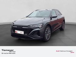 Grau Gebraucht 2024 Audi Q8 e-tron S-Line SUV | 57.990 € (Guter Preis)
