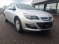 Silber Gebraucht 2015 Opel Astra Eco Kombi | 7.800 € (Fairer Preis)