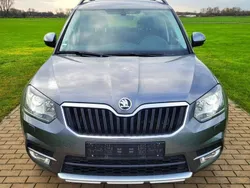 Grau Gebraucht 2017 Skoda Yeti Drive SUV | 22.700 €