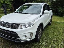 Weiß Gebraucht 2019 Suzuki Vitara Comfort SUV | 15.000 € (Guter Preis)