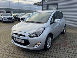 Silber Gebraucht 2014 Hyundai ix20 Edition Kleinwagen | 7.600 € (Guter Preis)