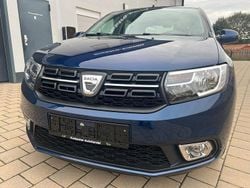 Blau Gebraucht 2016 Dacia Sandero Lauréate Kleinwagen | 6.850 € (Guter Preis)