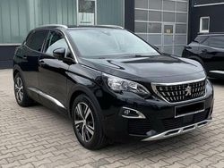 Schwarz Gebraucht 2017 Peugeot 3008 Allure SUV | 11.200 € (Teuer)