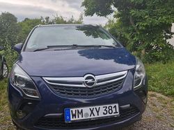 Blau Gebraucht 2015 Opel Zafira Tourer Innovation Van / Kleinbus | 7.500 € (Fairer Preis)