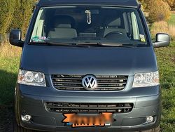 Grau Gebraucht 2006 VW Multivan Van | 20.000 €