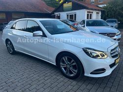 Weiß Gebraucht 2015 Mercedes E220 Avantgarde Limousine | 18.499 € (Fairer Preis)