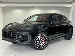 Schwarz Gebraucht 2024 Porsche Cayenne SUV | 103.900 € (Etwas zu teuer)