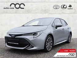 Grau Gebraucht 2019 Toyota Corolla Hybrid Club Limousine | 18.900 € (Fairer Preis)