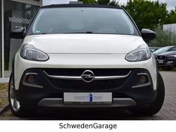 Weiß Gebraucht 2015 Opel Adam Rocks Rocks Kleinwagen | 8.450 € (Fairer Preis)