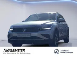 Silber Gebraucht 2023 VW Tiguan Move SUV | 33.290 € (Fairer Preis)